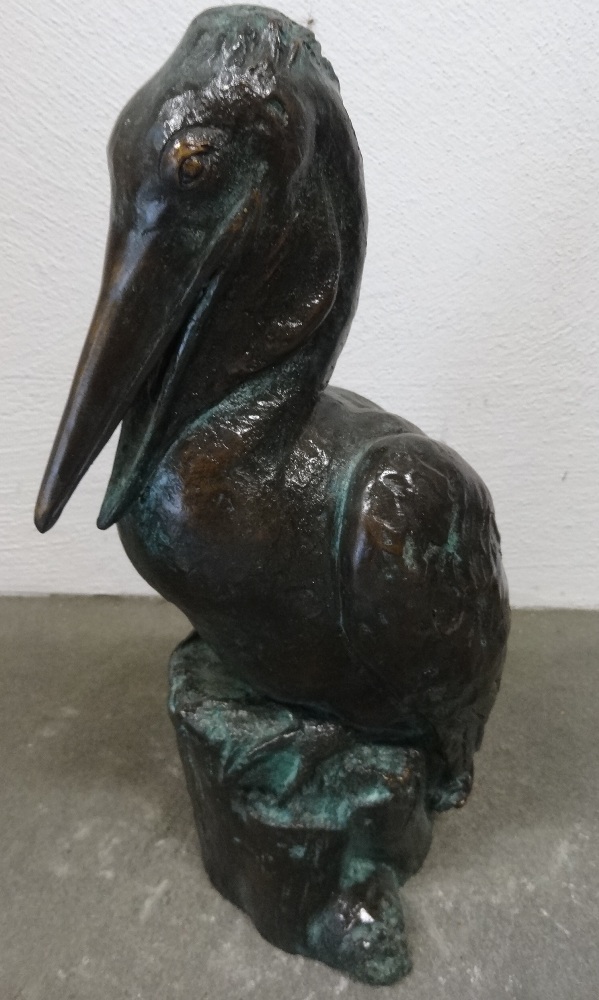 Bronzefigur Pelikan