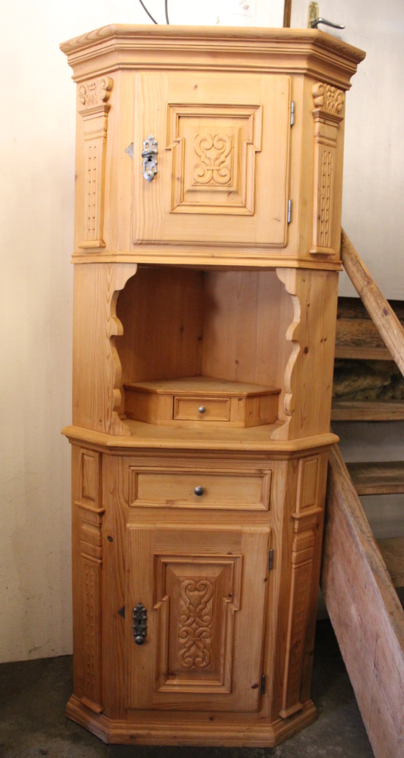Eckschrank Tanne / verkauft